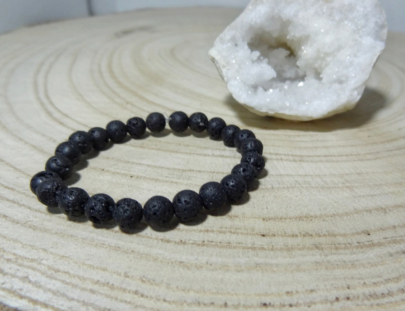 Bracelet pierre de lave (Enfant: 14cm)