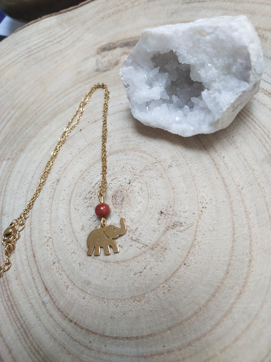 Collier enfant "éléphant rouge"